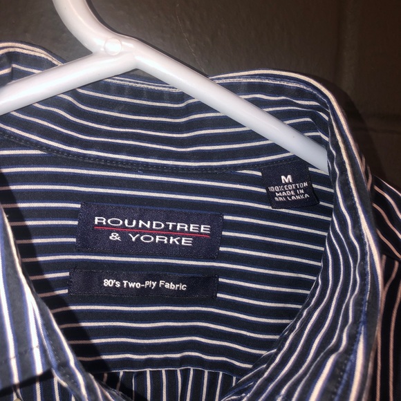 💙 Roundtree & Yorke Navy Blue Striped Button Down - Picture 3 of 3